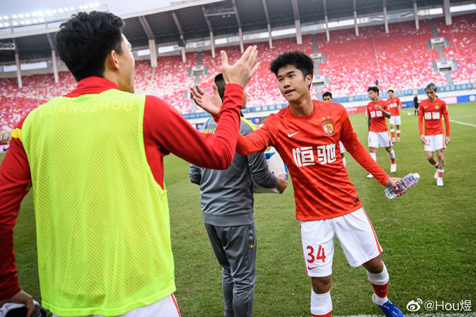 九游体育入口- 门兴格拉德巴赫青年军崛起，力克卫冕冠军  